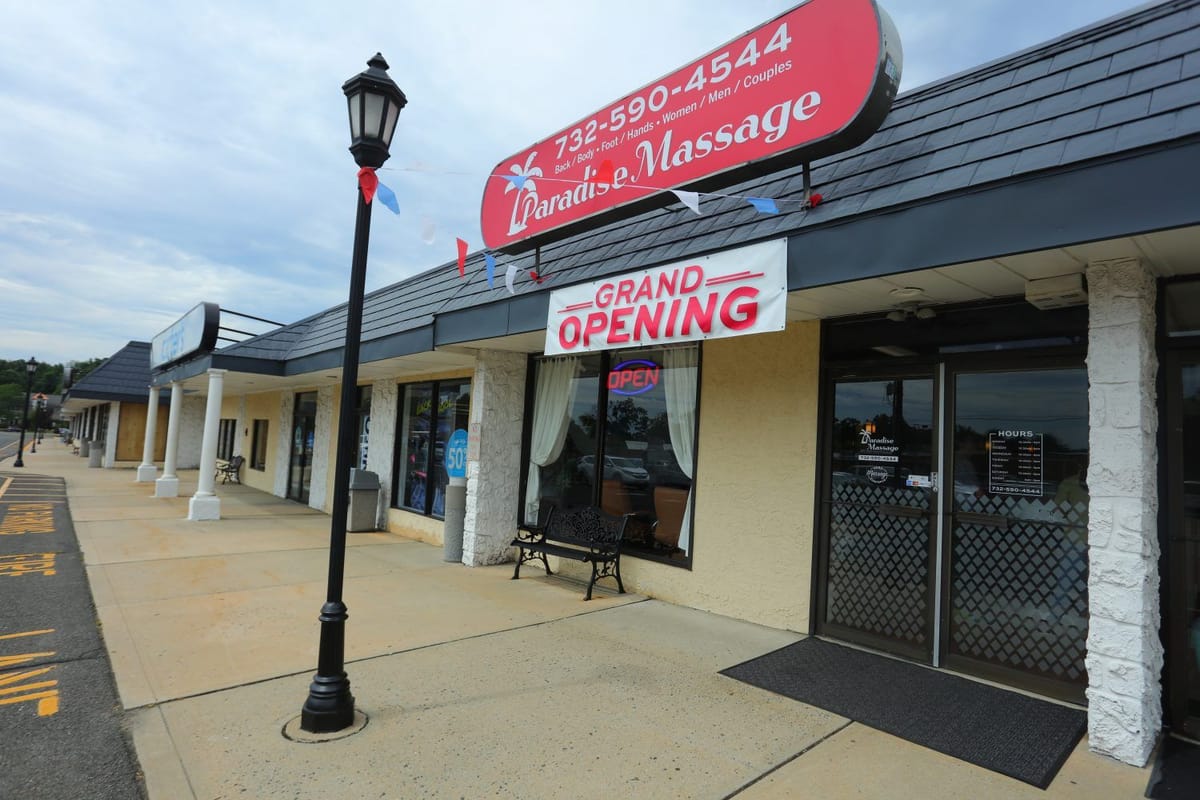 paradise-massage-grand-opening-exterior.jpg